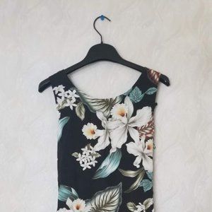 Black Hawaiian Pattern Dress